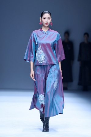 一抹微蓝 淘宝服饰超级时装发布 (1).jpg