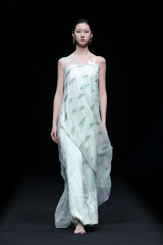 瓅锦·贺荣海宁日 (1).jpg